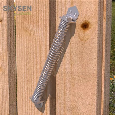 Porta de molla de la porta més a prop